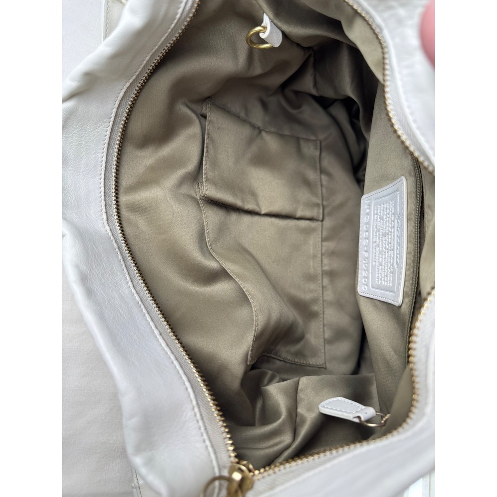 VTG COACH Y2K Shoulder Chalk White Leather Hobo Bag F10205 Equestrian Purse - Picture 7 of 9